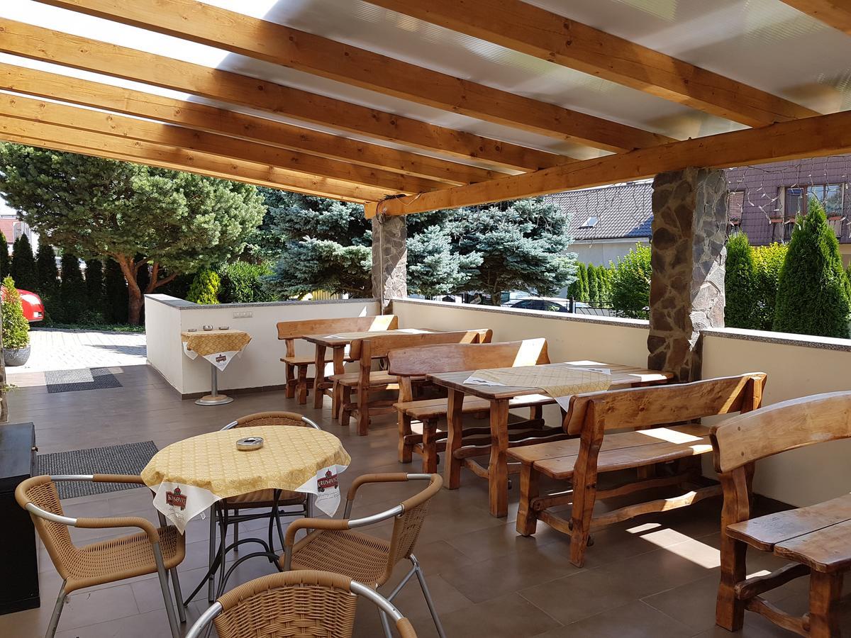 Agropenzion 7Divov Dolna Krupa 외부 사진